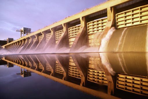 dam, an engineering feat